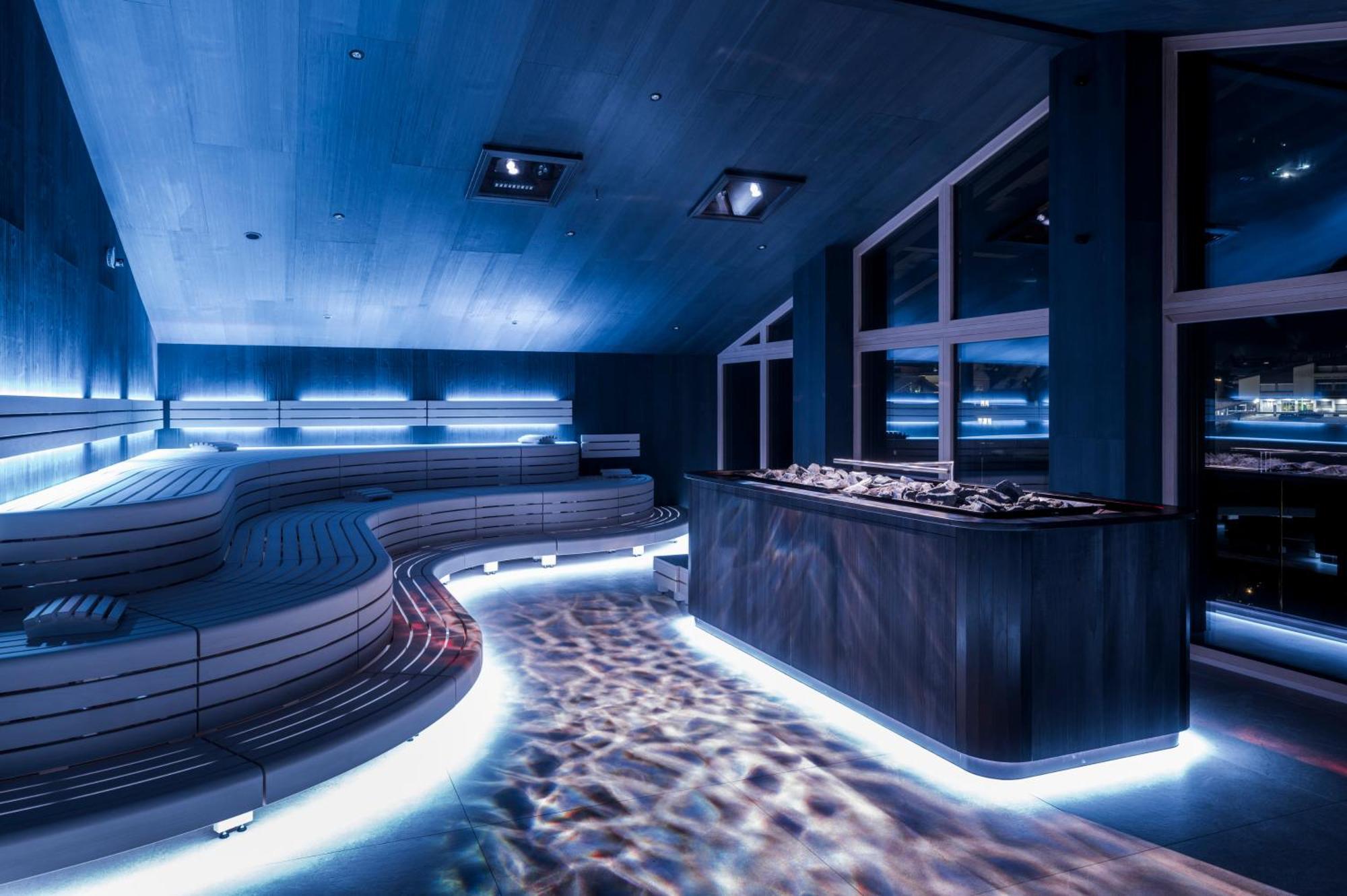 Neuhaus Zillertal Resort マイヤーホーフェン エクステリア 写真